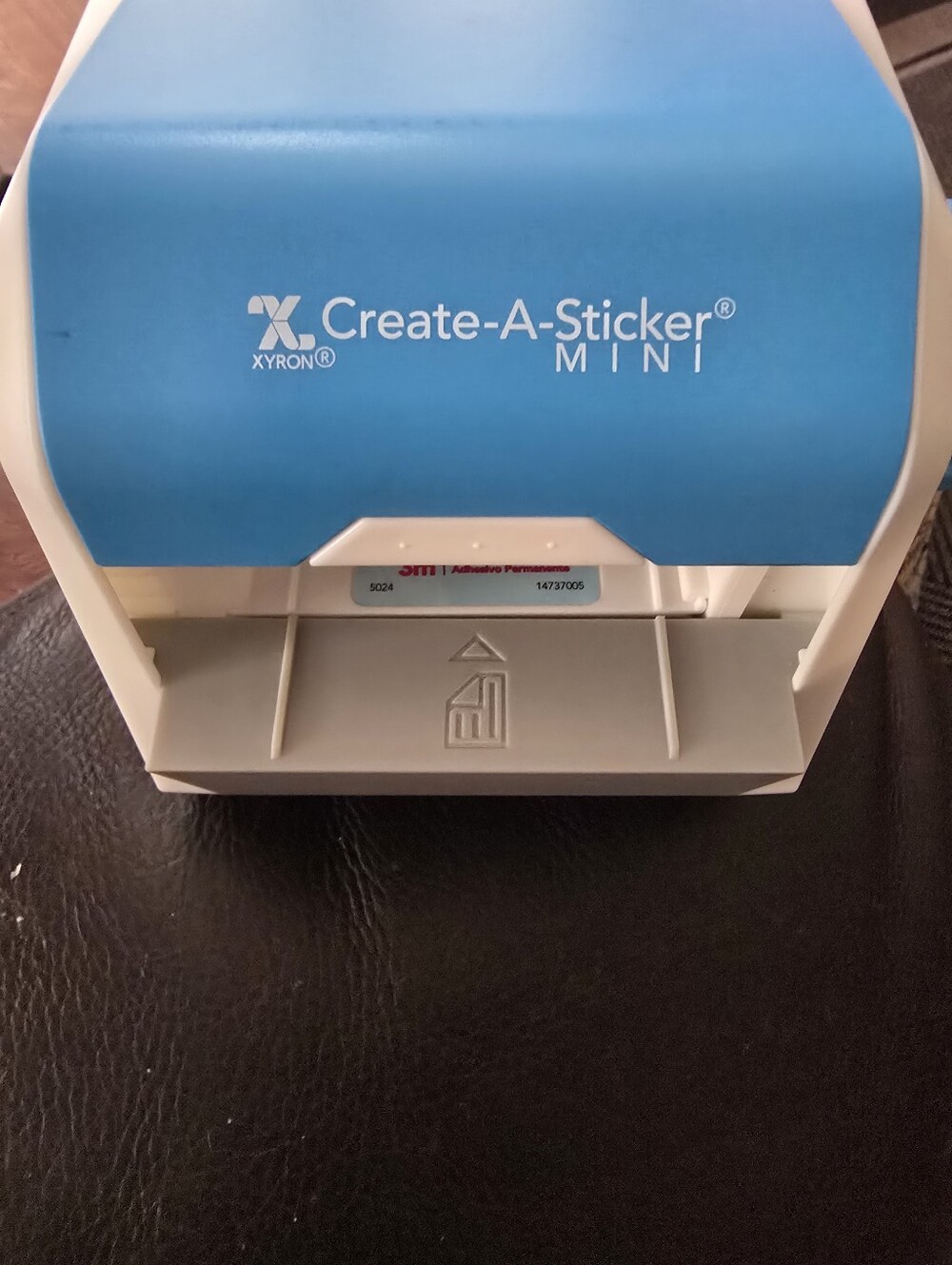 Create-A-Sticker Mini Sticker Maker in Blue & White - Picture 4 of 10